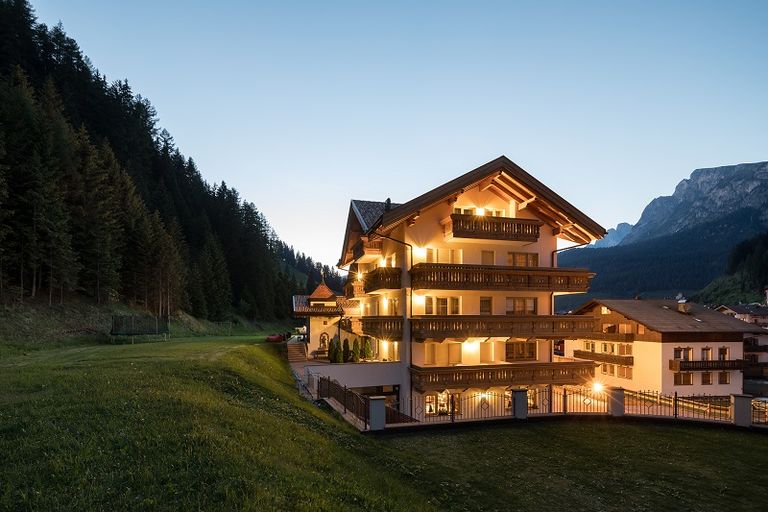 4 Sterne Hotel Somont 39048 Wolkenstein/Gröden - Grödental - Dolomiten in Südtirol
